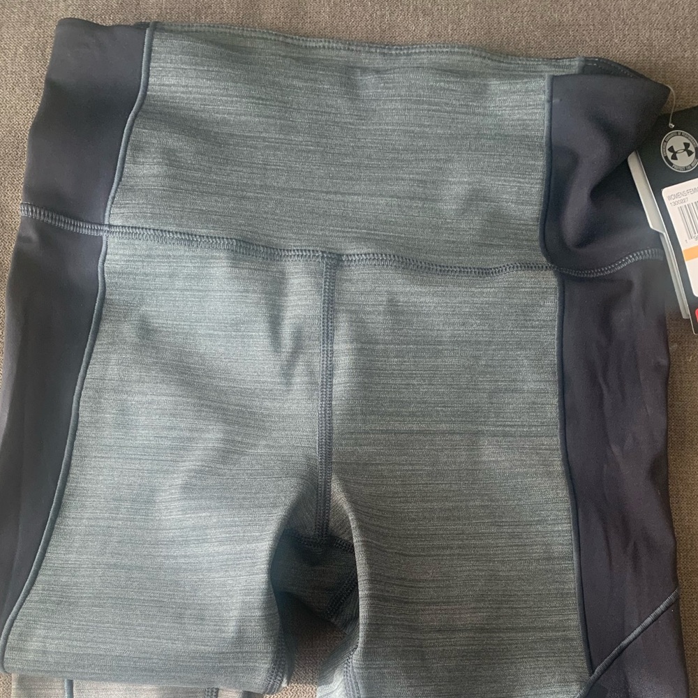 Under armor tights